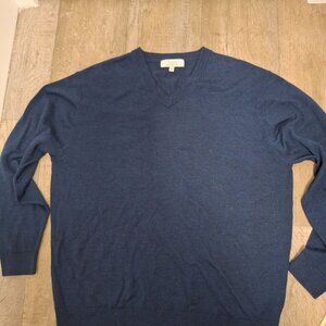 Turnbury Extra Fine Merino Wool V Neck Sweater Navy Blue Soft Luxurious Knit Men